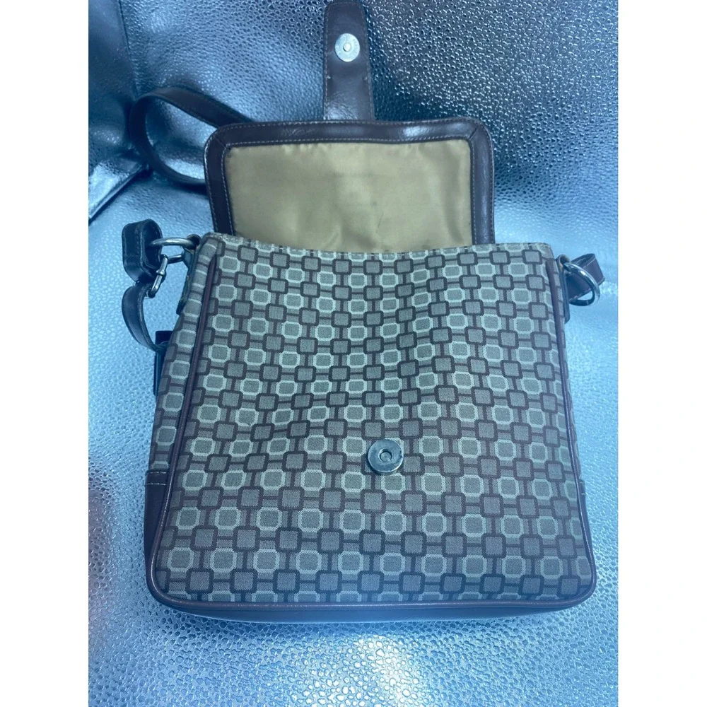 Vintage Geometric Link Print Crossbody Bag Brown Tan Faux Leather Buckle Flap